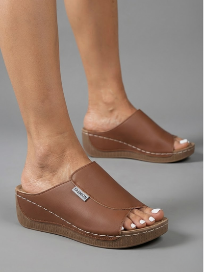 Vermeer Mode | Handgemaakte orthopedische sandalen Saara